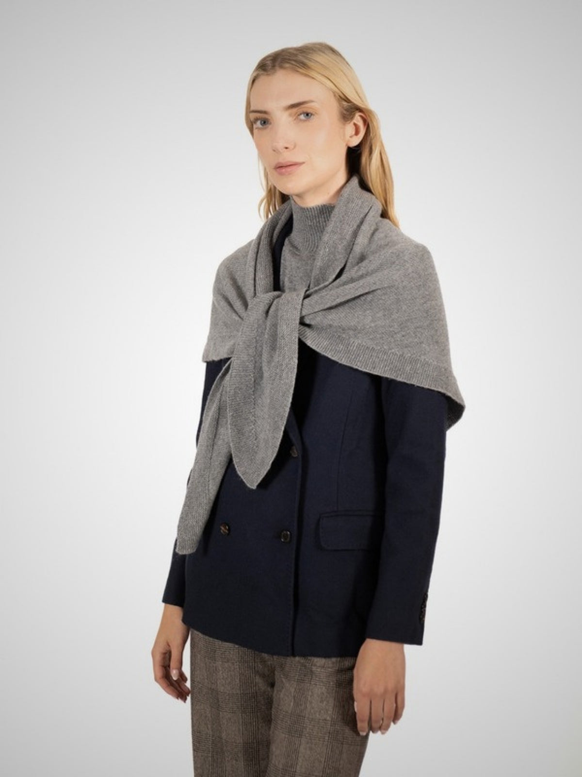 Montebello Cashmere Coat (in Dark Navy) with Clouda wrap – Hawico Scotland