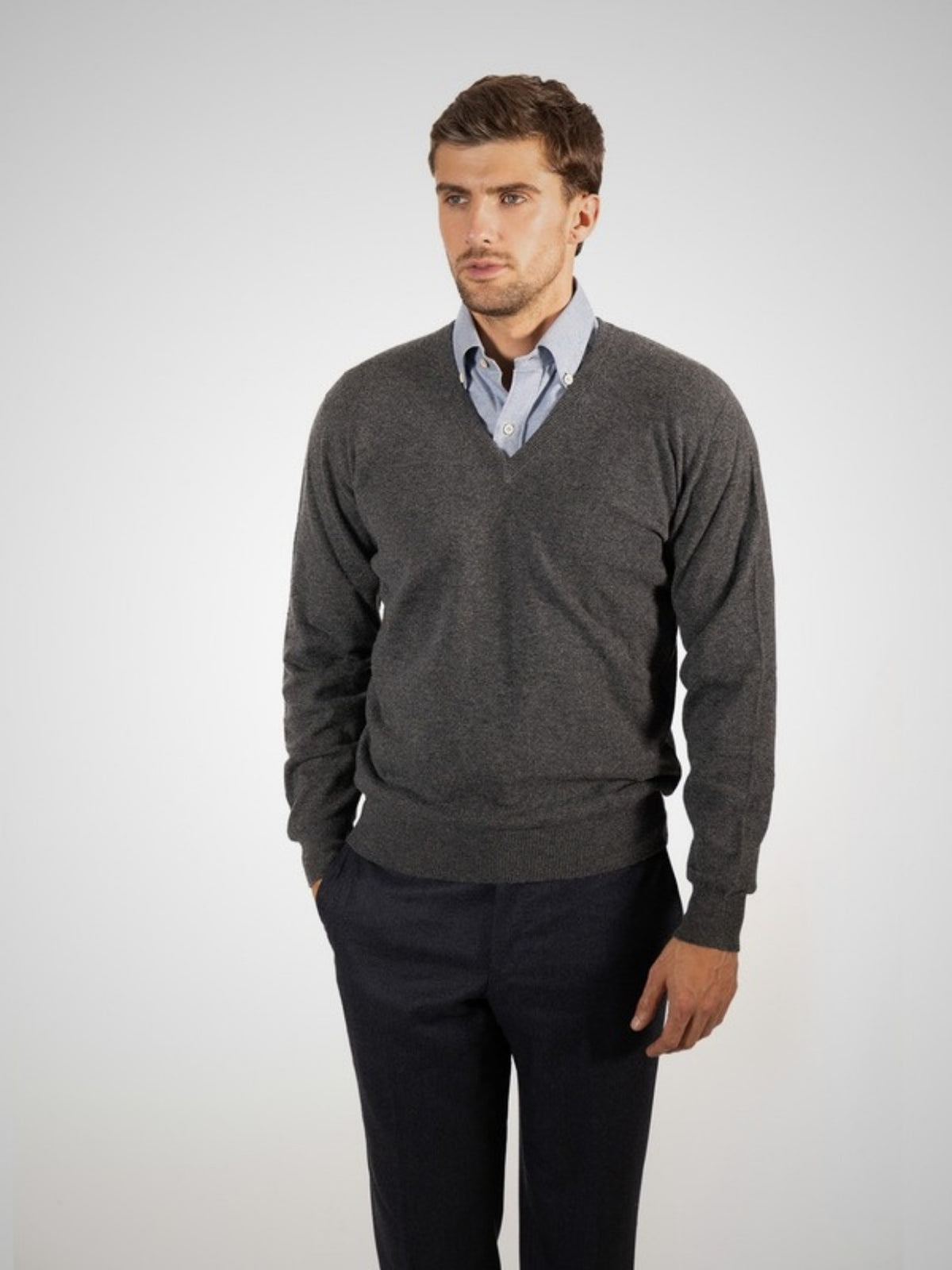 Pedro Men's Classic Cashmere V Neck Jumper (in Granite) – Hawico Scotland
