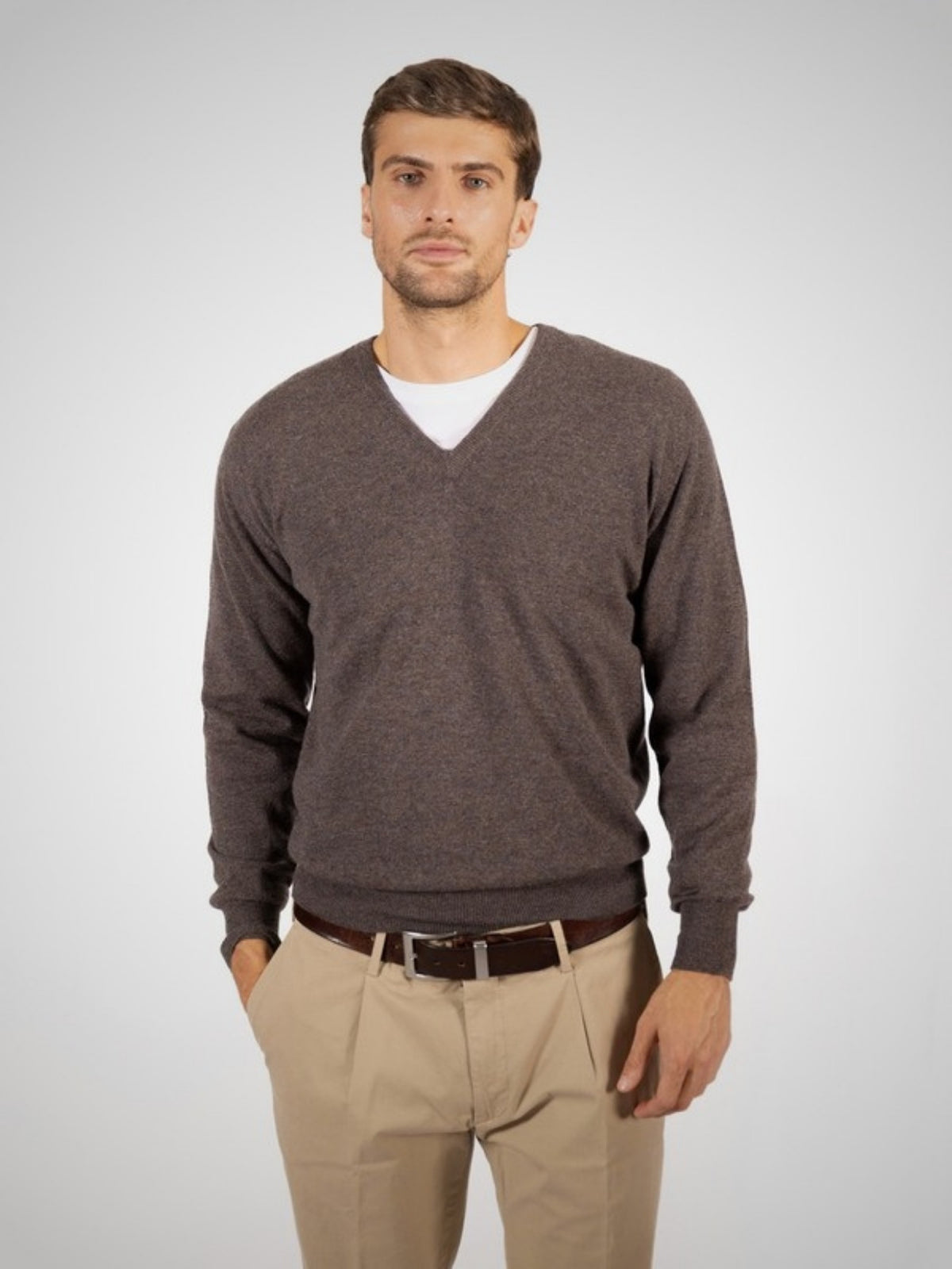 Pedro Men's Classic Cashmere V Neck Jumper (in Sepia) – Hawico Scotland