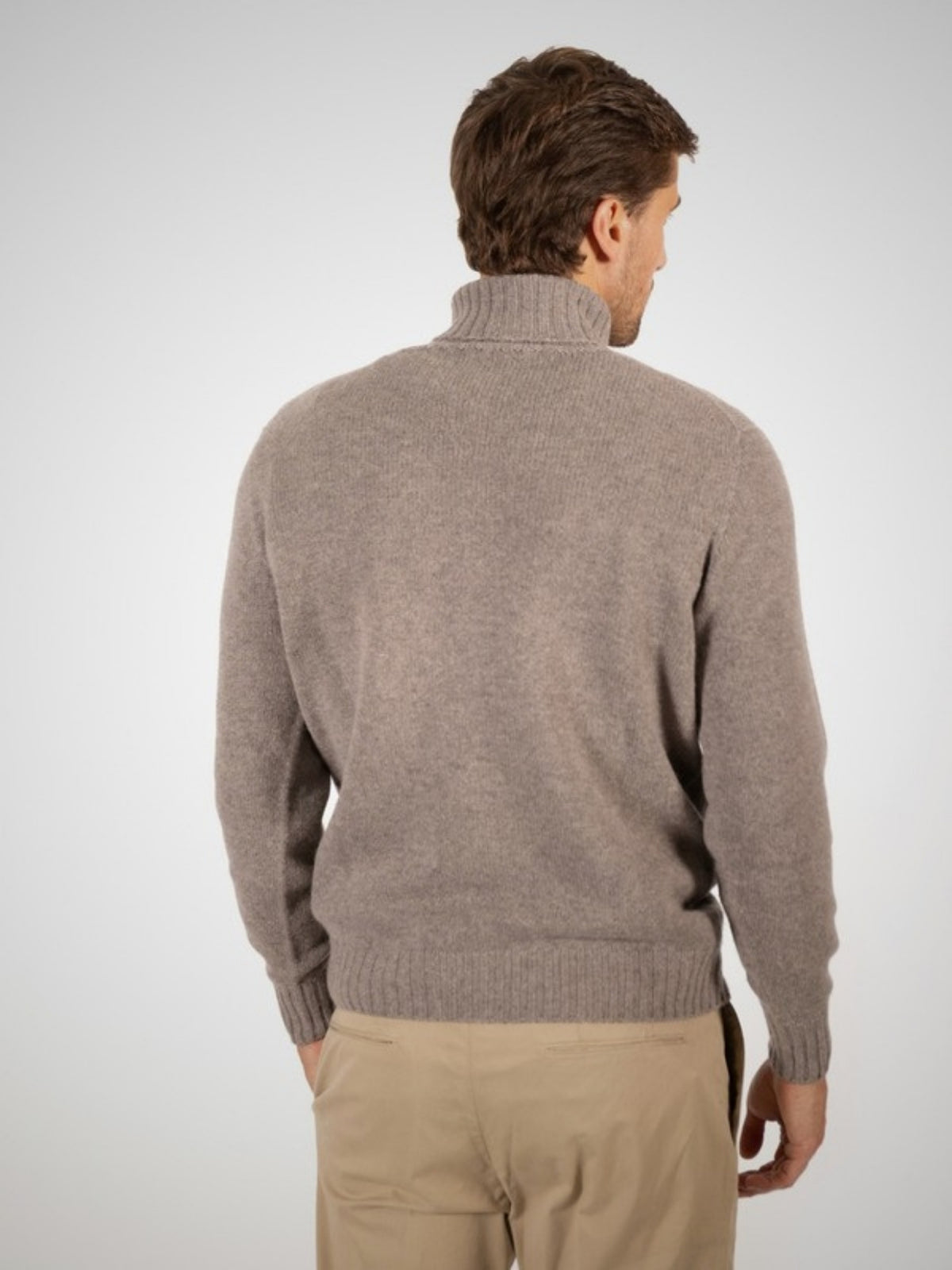 Vertex Men's 3 Ply Cashmere Jumper (in Sable) – Hawico Scotland