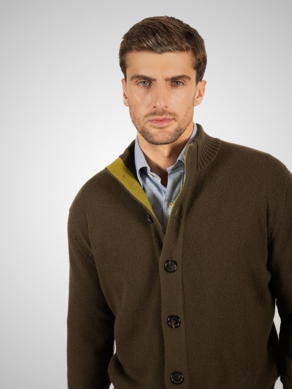 Villisca Men's Cashmere Turtle Neck Cardigan (in Duffel Bag) – Hawico Scotland