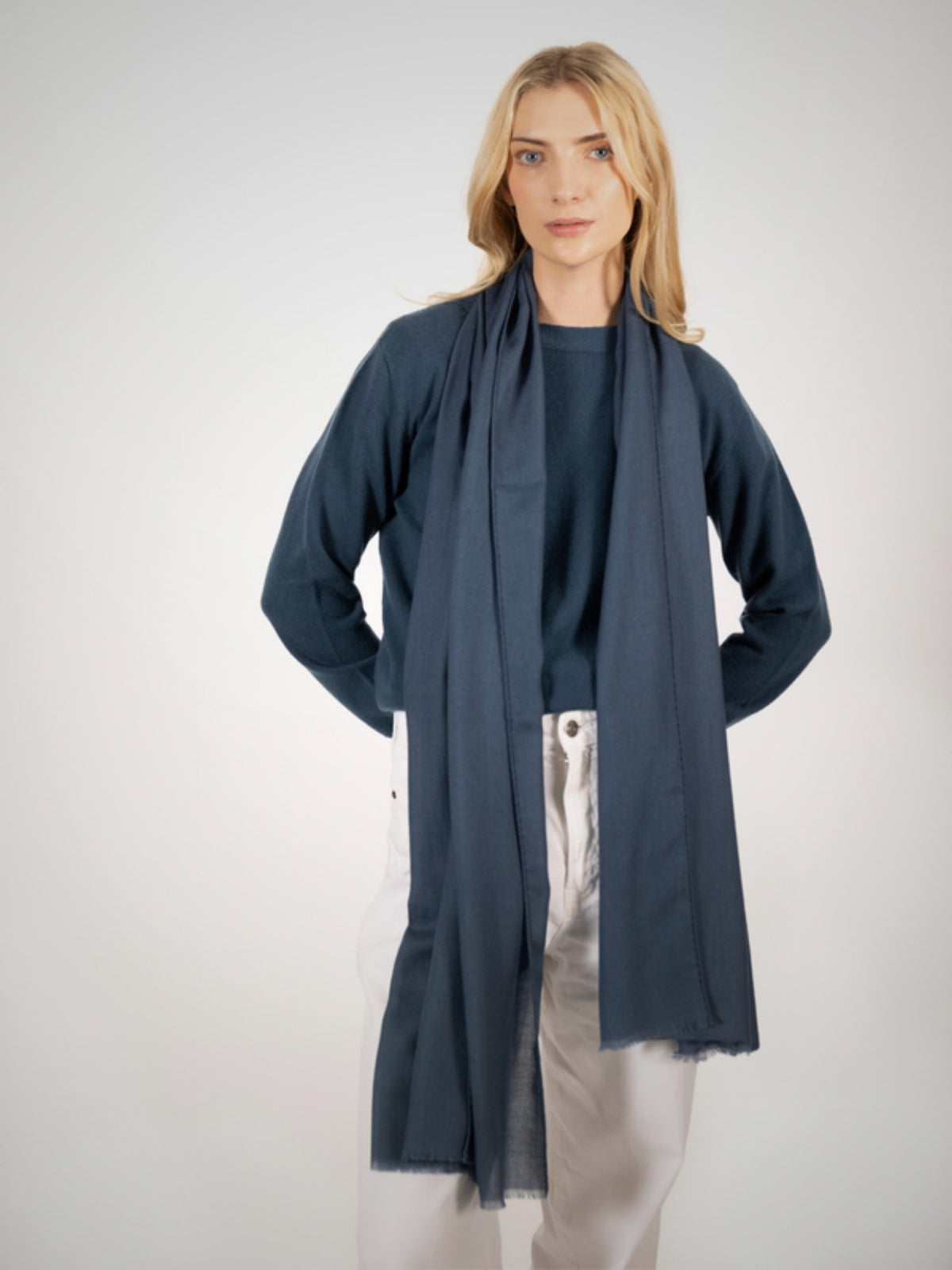 Arisaig Women's Loose Fit Cashmere Crew Neck (in Serge) with Brisk scarf – Hawico Scotland