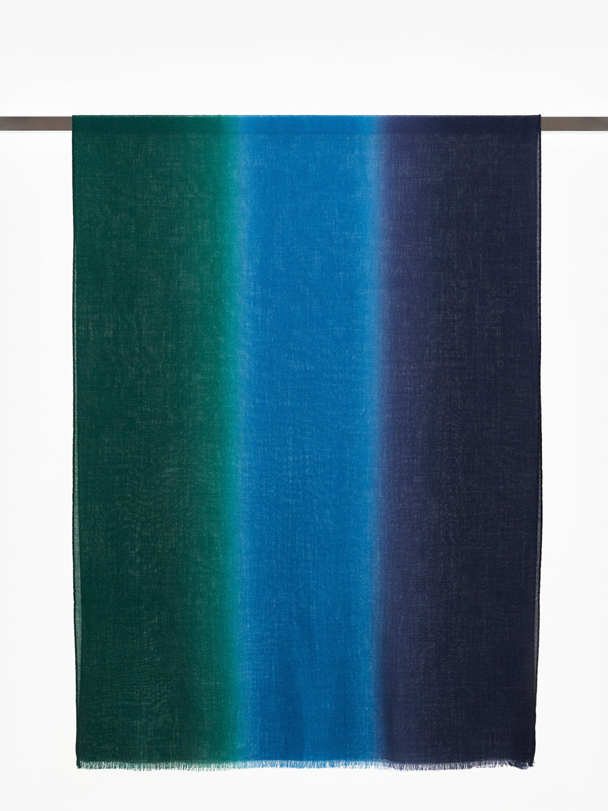 Breeze - Ombre image 0