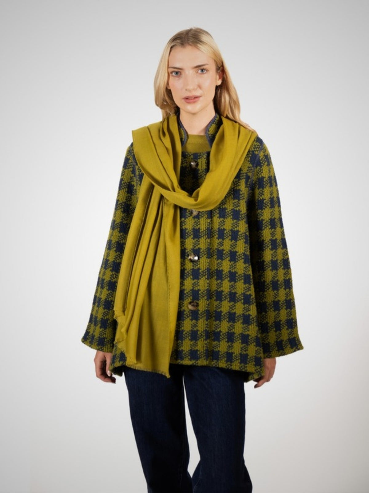 Eldrid Women's Wool Boucle Check Swing Coat (in Olive/Navy) – Hawico Scotland