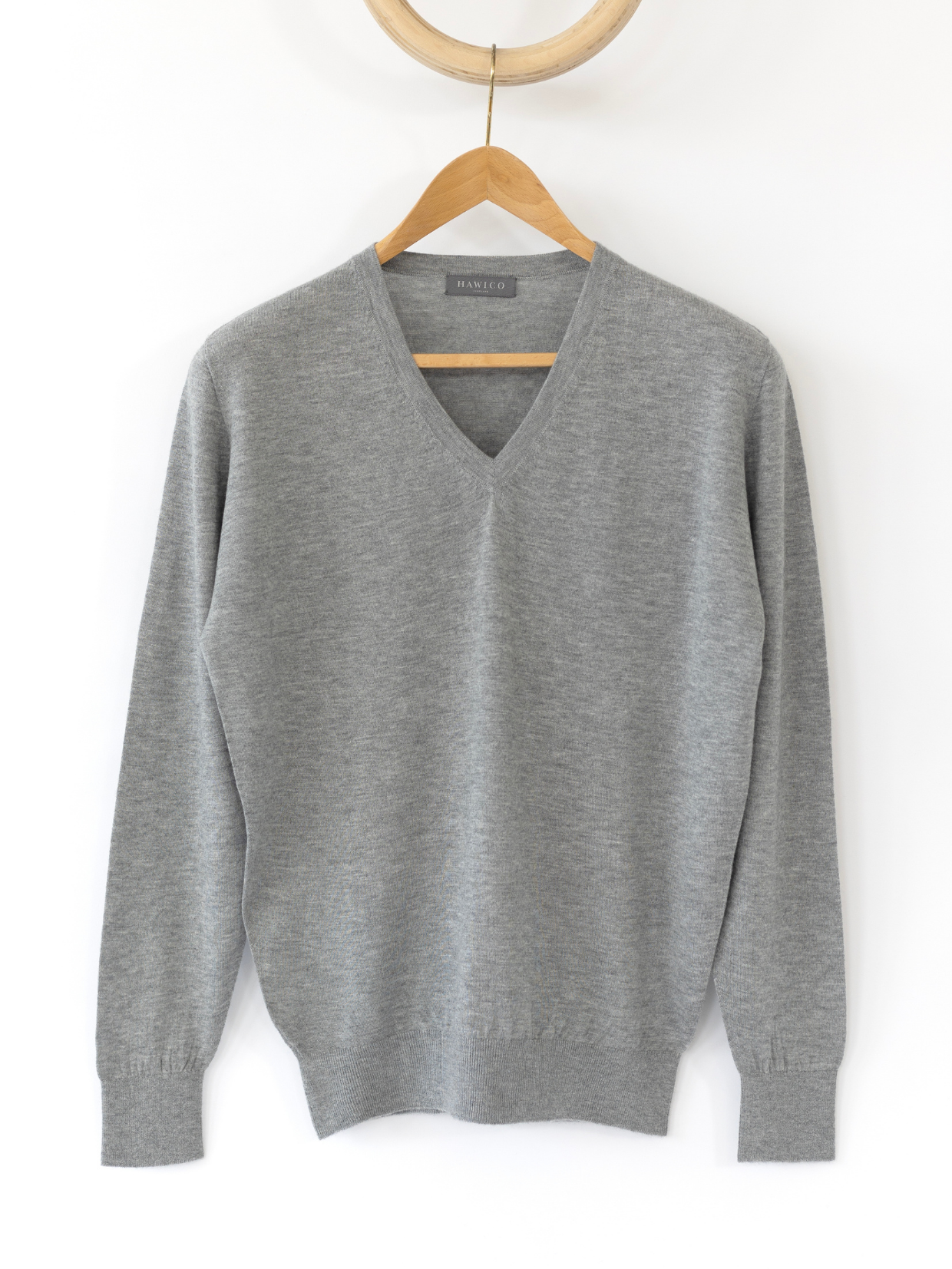 Jever Cashmere & Silk V Neck