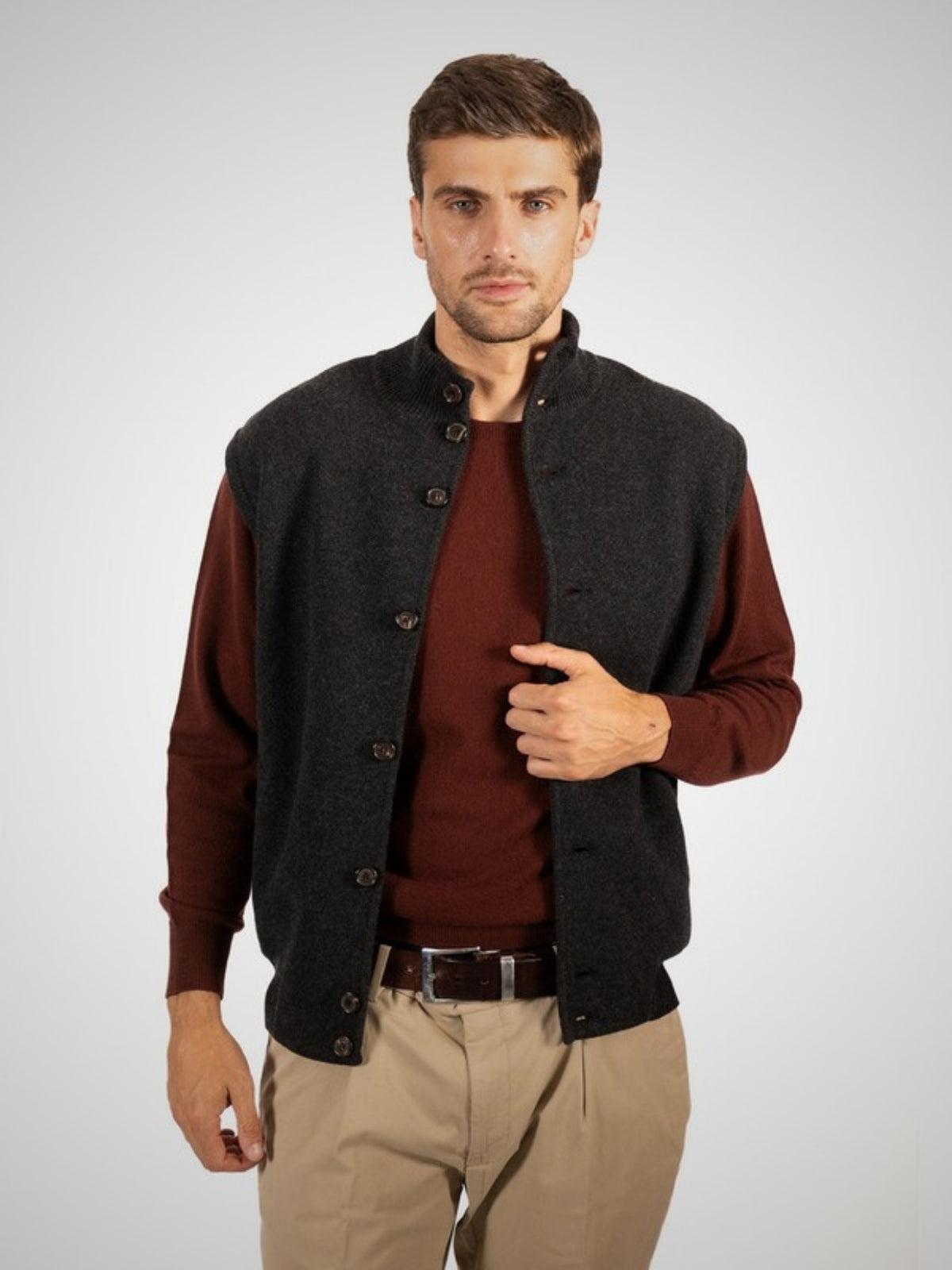 Matsue Men's Tailored Cashmere Gilet (in Charcoal) – Hawico Scotland