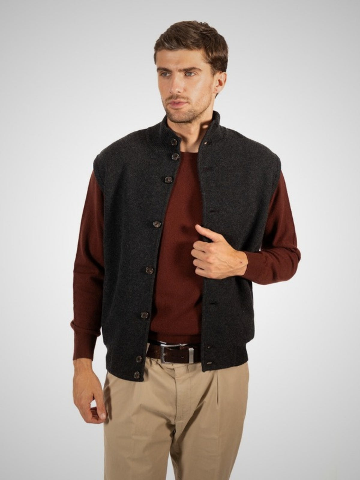 Matsue Men's Tailored Cashmere Gilet (in Charcoal) – Hawico Scotland