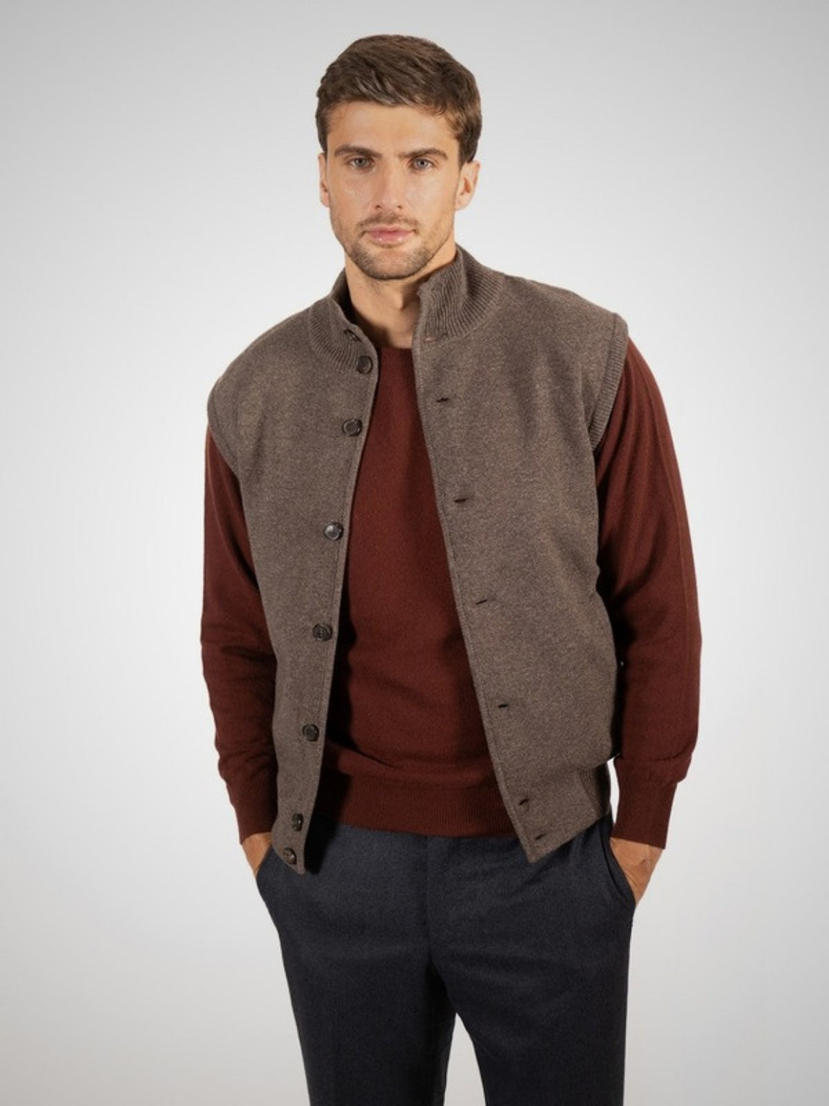 Matsue Men's Tailored Cashmere Gilet (in Peru) – Hawico Scotland