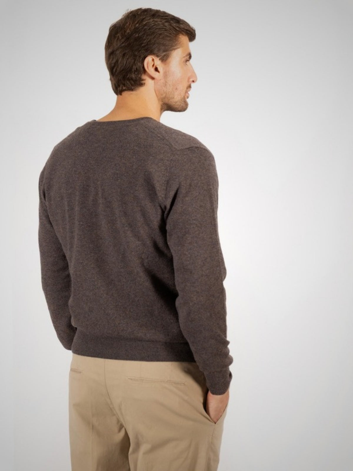 Pedro Men's Classic Cashmere V Neck Jumper (in Sepia) – Hawico Scotland